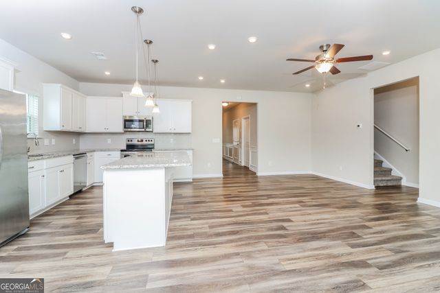 13 Applewood Drive NE, Rome, GA 30165