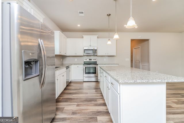 13 Applewood Drive NE, Rome, GA 30165