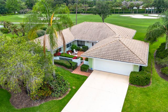 1543 SW Troon Circle, Palm City, FL 34990