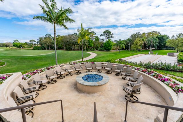 1543 SW Troon Circle, Palm City, FL 34990
