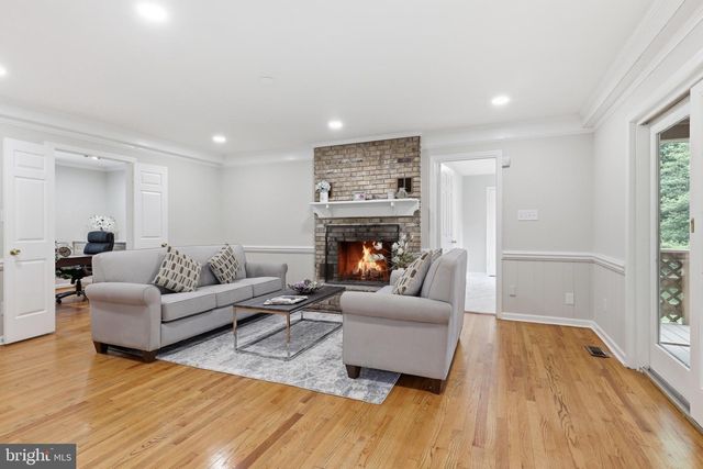 9311 EDGEWOOD CT, Gaithersburg, MD 20877