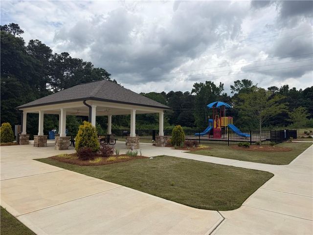 28 Elmarry Lane, Bethlehem, GA 30620