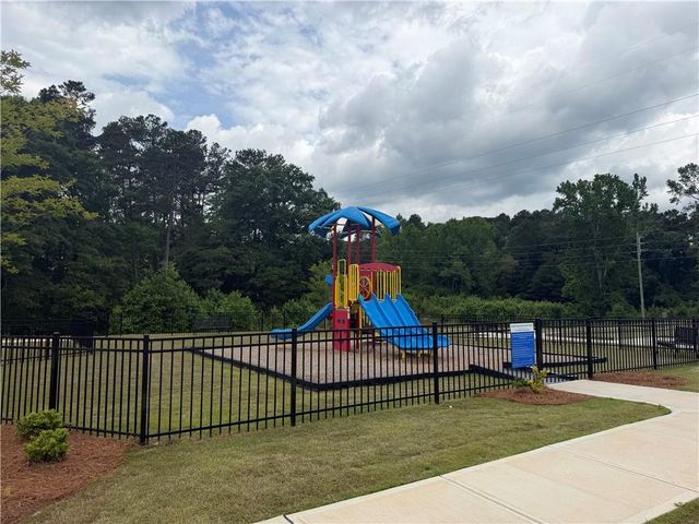 28 Elmarry Lane, Bethlehem, GA 30620