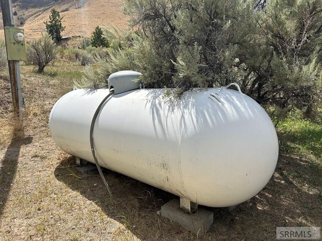 117 Sage Hen Rd, Salmon, ID 83467