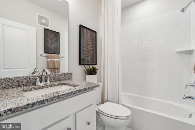 1043 INFERNO TER SE, Leesburg, VA 20175