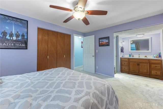 164 Waterford Drive, Centerville, OH 45458