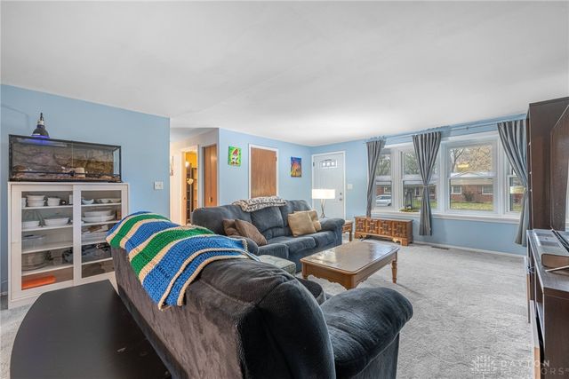 164 Waterford Drive, Centerville, OH 45458