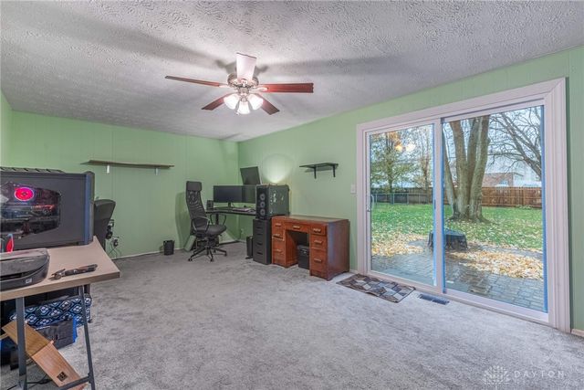 164 Waterford Drive, Centerville, OH 45458