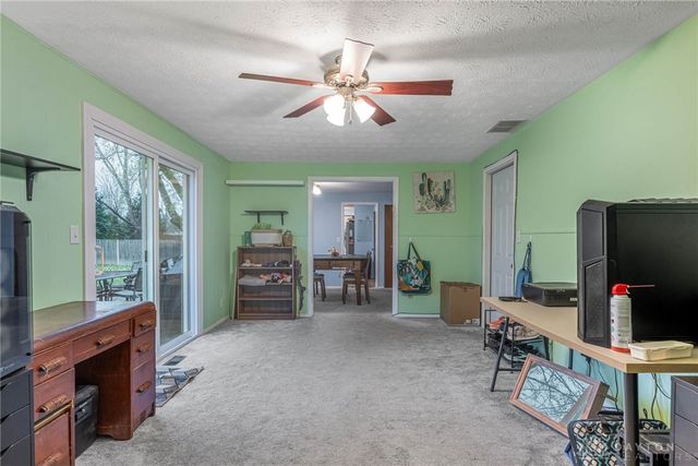 164 Waterford Drive, Centerville, OH 45458