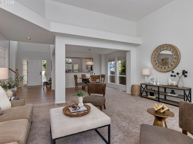 8720 Sw STONO Dr, Tualatin, OR 97062