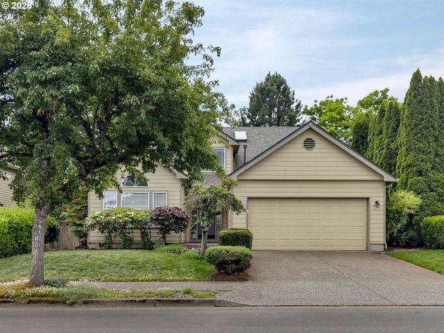 8720 Sw STONO Dr, Tualatin, OR 97062