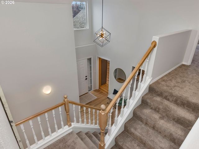 8720 Sw STONO Dr, Tualatin, OR 97062