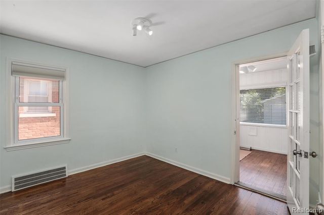 1107 Alberta Street, Ferndale, MI 48220