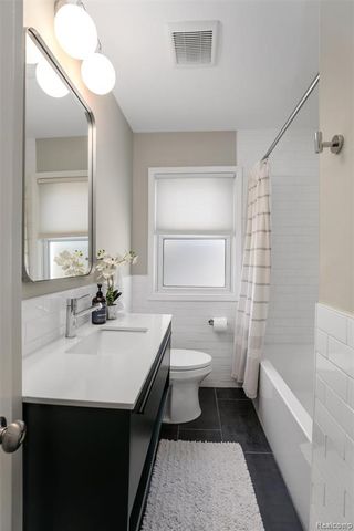 1107 Alberta Street, Ferndale, MI 48220