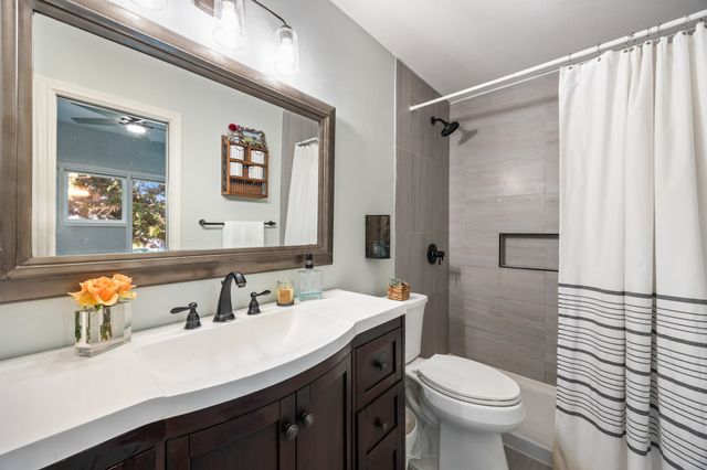 310 James Drive, Heath, TX 75032