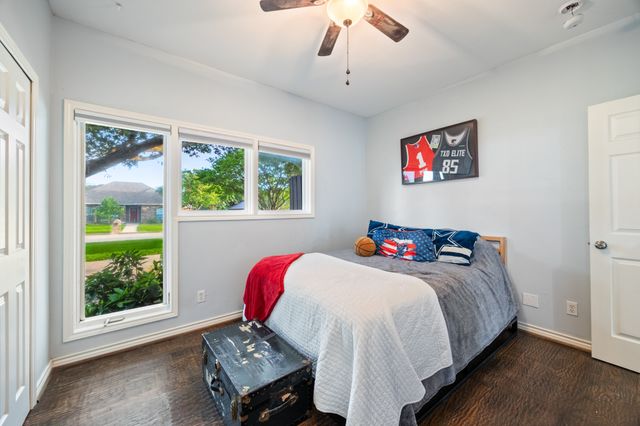 310 James Drive, Heath, TX 75032