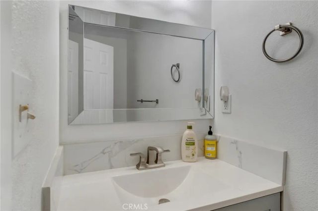 18310 Santa Fe, San Bernardino, CA 92407