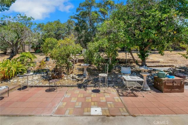 18310 Santa Fe, San Bernardino, CA 92407