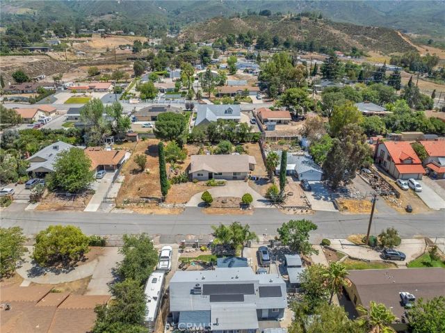 18310 Santa Fe, San Bernardino, CA 92407