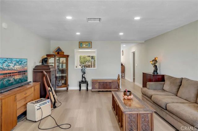 18310 Santa Fe, San Bernardino, CA 92407