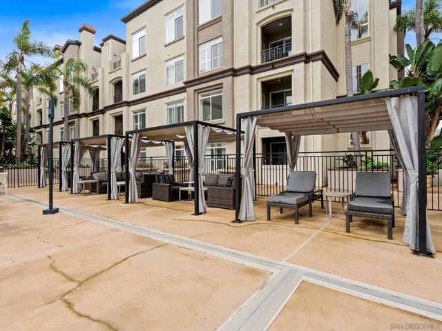 9263 Regents Rd B302, La Jolla, CA 92037