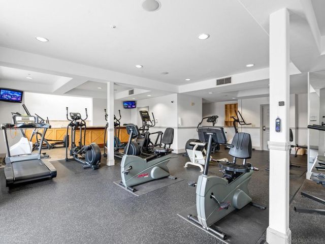 9263 Regents Rd B302, La Jolla, CA 92037