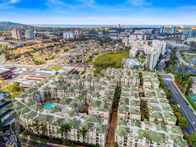 9263 Regents Rd B302, La Jolla, CA 92037