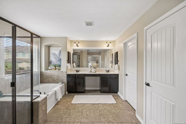 4031 Calle De Cobre, San Antonio, TX 78257