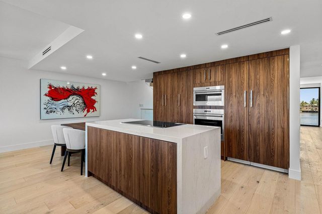 1222 Hillsboro Mile 24, Hillsboro Beach, FL 33062