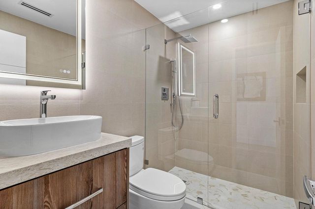 1222 Hillsboro Mile 24, Hillsboro Beach, FL 33062