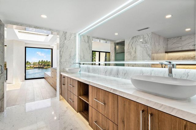 1222 Hillsboro Mile 24, Hillsboro Beach, FL 33062