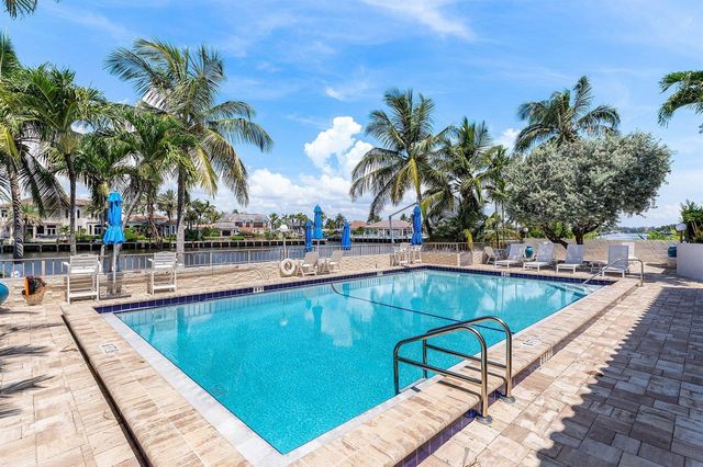 1222 Hillsboro Mile 24, Hillsboro Beach, FL 33062
