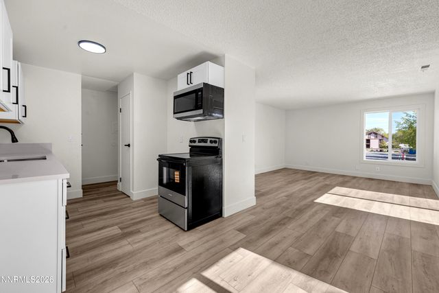 4600 Neil Road APT 2, Reno, NV 89502