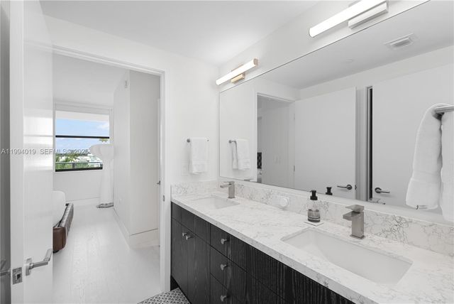 10201 E Bay Harbor Dr 507, Bay Harbor Islands, FL 33154