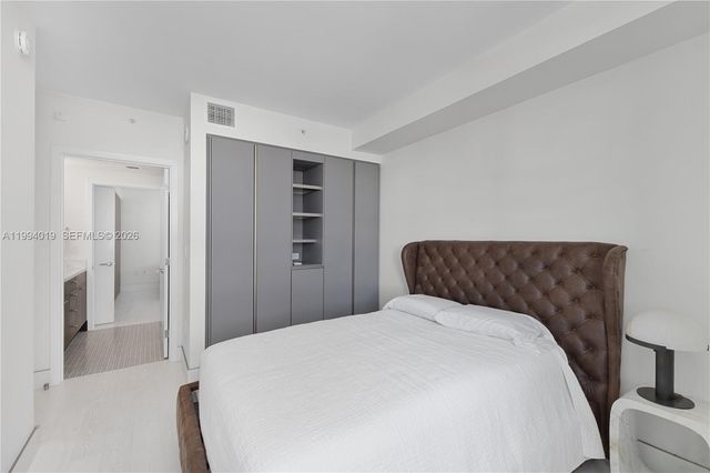 10201 E Bay Harbor Dr 507, Bay Harbor Islands, FL 33154