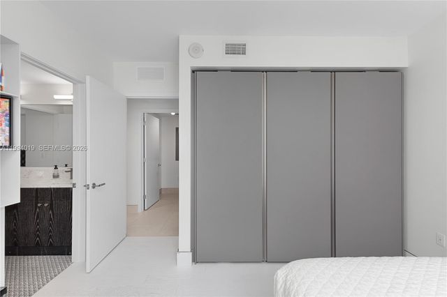 10201 E Bay Harbor Dr 507, Bay Harbor Islands, FL 33154