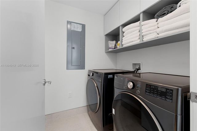 10201 E Bay Harbor Dr 507, Bay Harbor Islands, FL 33154