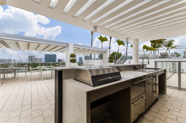 10201 E Bay Harbor Dr 507, Bay Harbor Islands, FL 33154