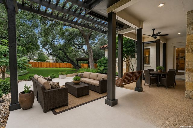 24927 ESTANCIA CIR, San Antonio, TX 78260