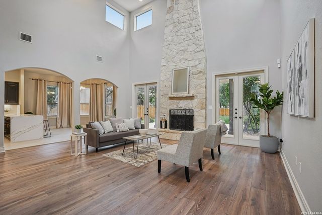 24927 ESTANCIA CIR, San Antonio, TX 78260