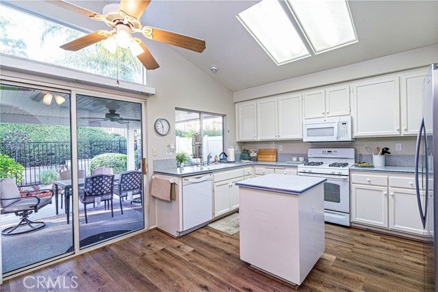 40314 Via Calidad, Murrieta, CA 92562