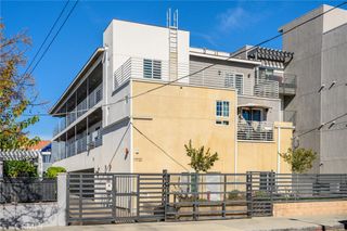 11731 Runnymede Street 3, North Hollywood, CA 91605