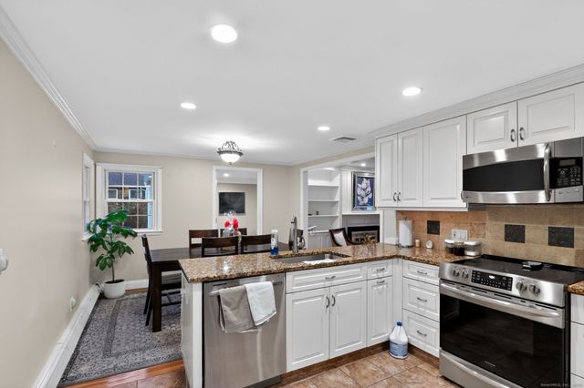 36 Norman Road, Hamden, CT 06514