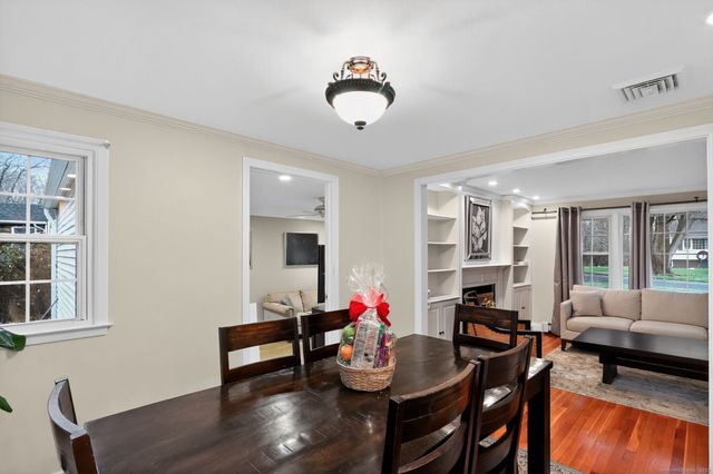 36 Norman Road, Hamden, CT 06514