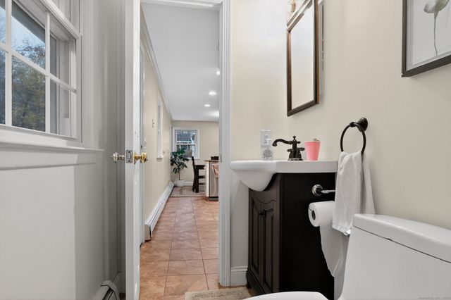 36 Norman Road, Hamden, CT 06514