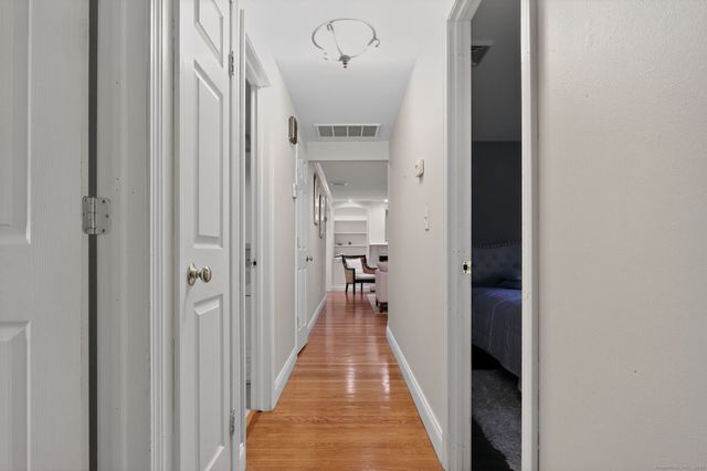 36 Norman Road, Hamden, CT 06514