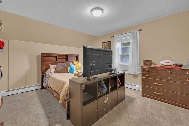 117 Malvern Rd, Worcester, MA 01610