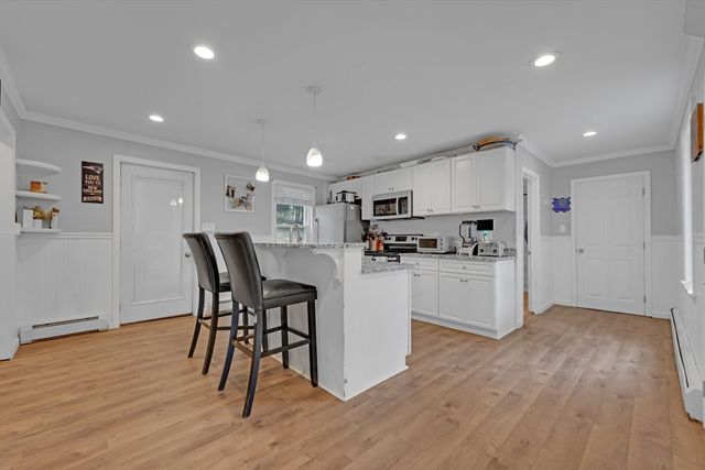117 Malvern Rd, Worcester, MA 01610