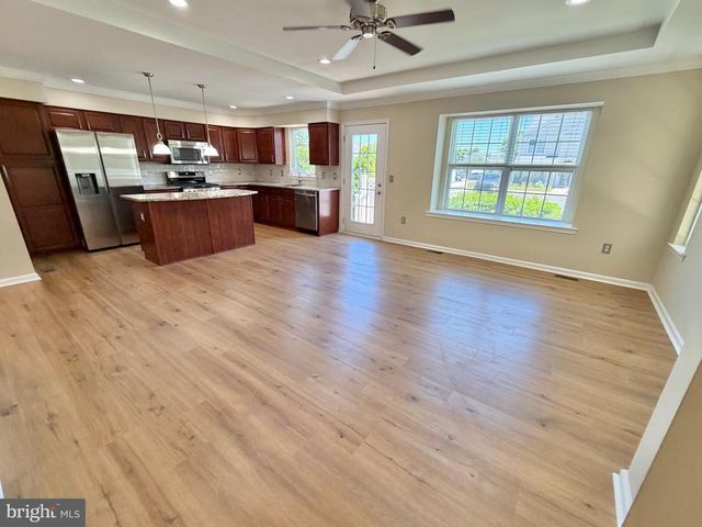 2602 LEXINGTON MEWS, Swedesboro, NJ 08085
