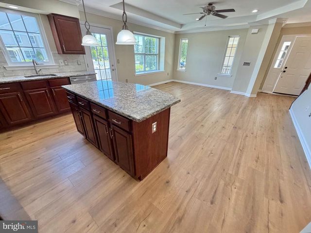 2602 LEXINGTON MEWS, Swedesboro, NJ 08085